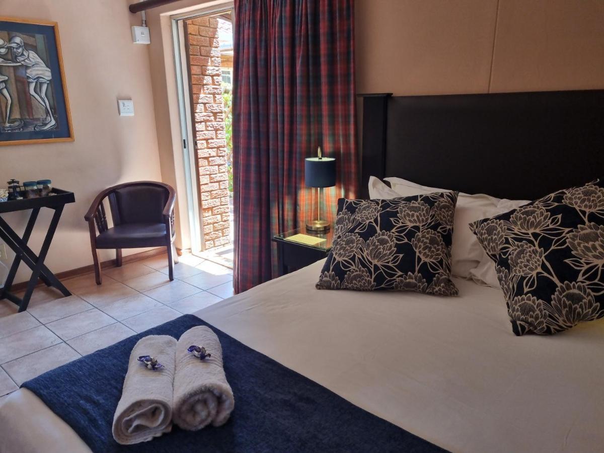 Camelia Guest House Bloemfontein Exterior foto
