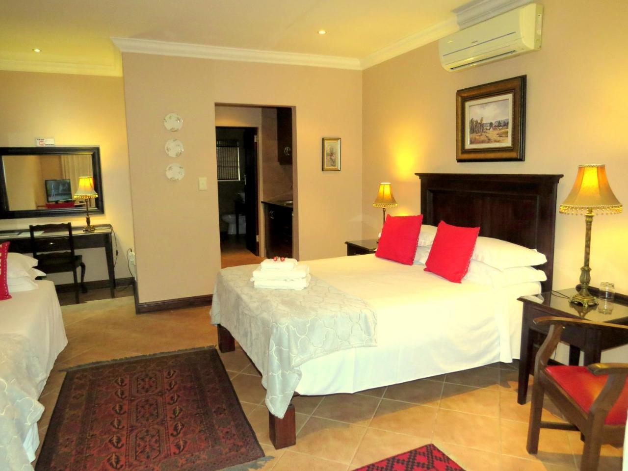 Camelia Guest House Bloemfontein Exterior foto